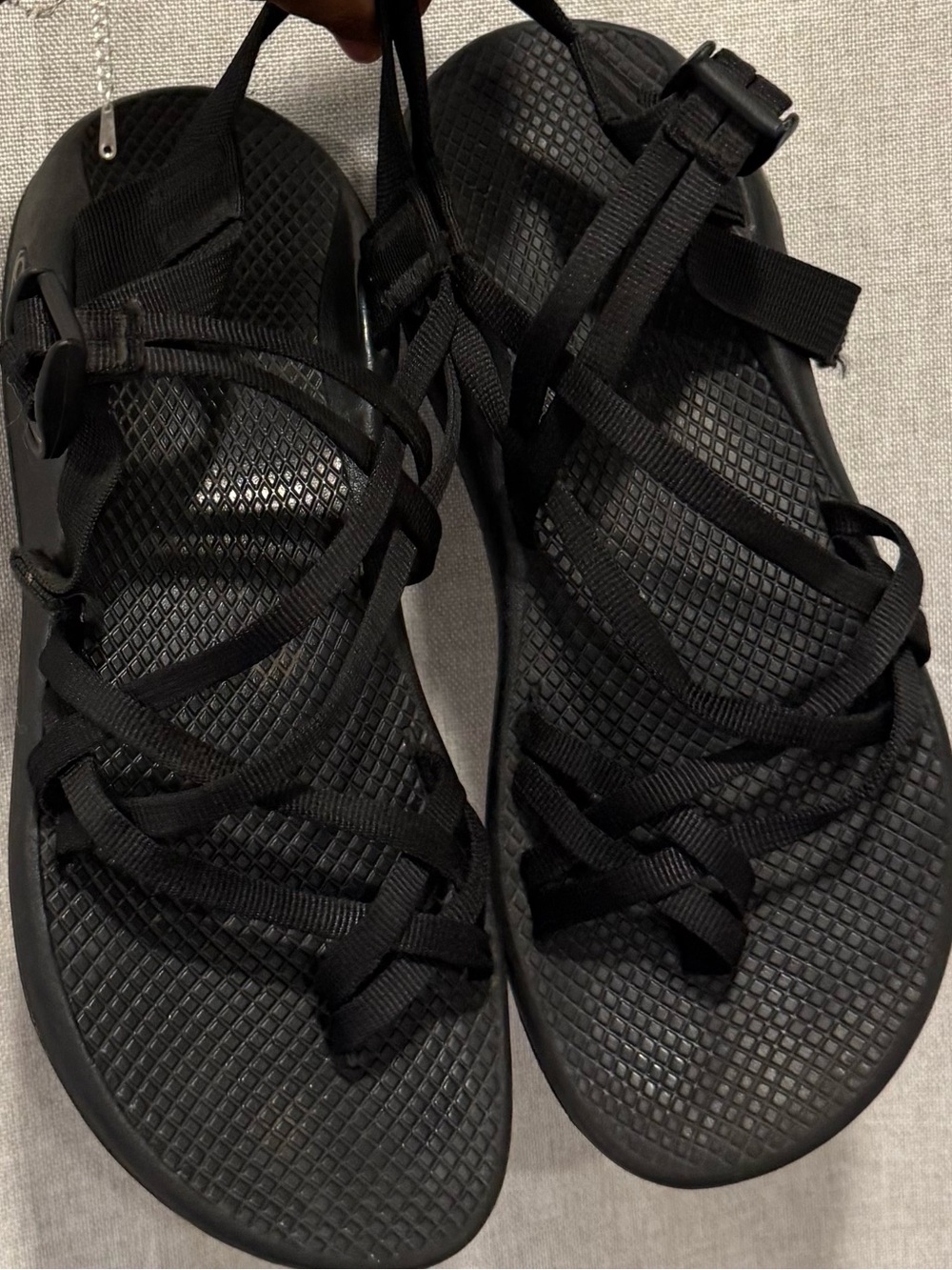 Women’s Black Chaco Z2 Strappy Outdoor Sandals